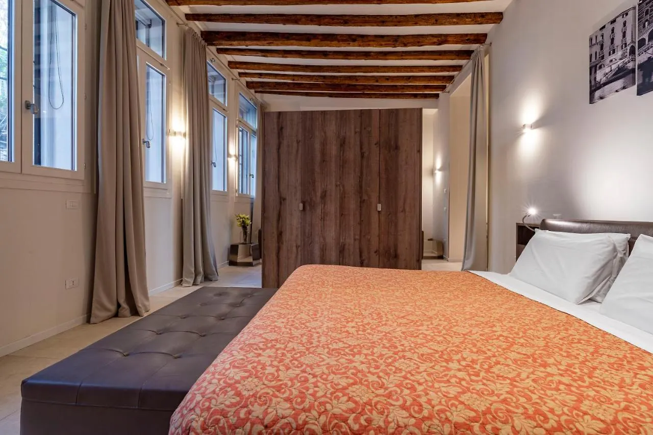Suite Dei Greci Venice Italy
